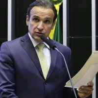 Hugo-Leal-Secretario-de-Energia-e-Economia-do-Mar-do-Estado-do-Rio-De-Janeiro.webp