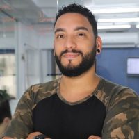 Jonathan-Monteiro-Coordenador-de-Sucesso-do-Cliente-da-Maino.jpeg