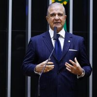 Julio-Lopes-Deputado-Federal-Do-Rio-De-Janeiro-1.jpg